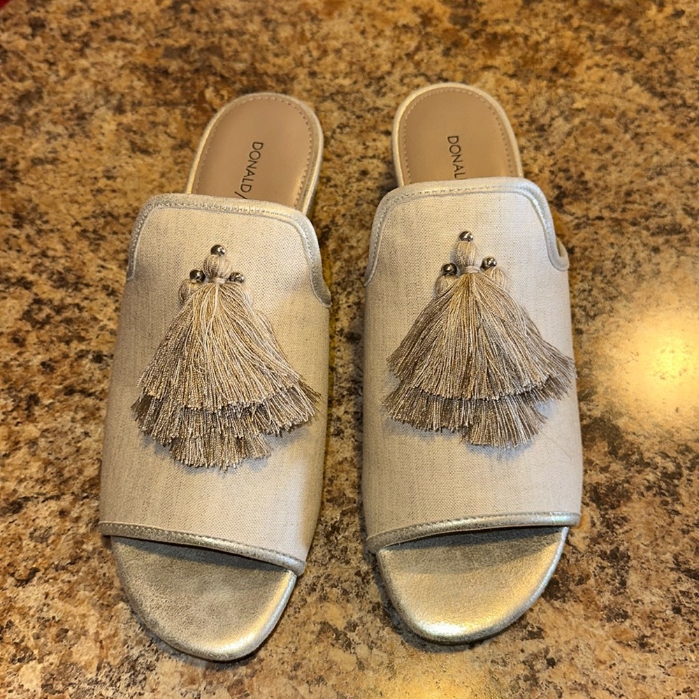 Donald Pliner sandals